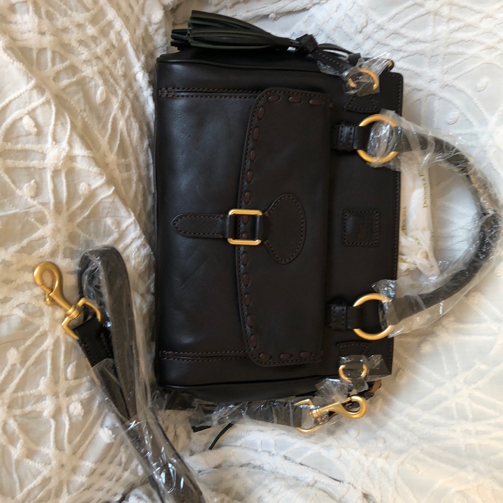 New Dooney Bourke leather purse, handbag, satchel